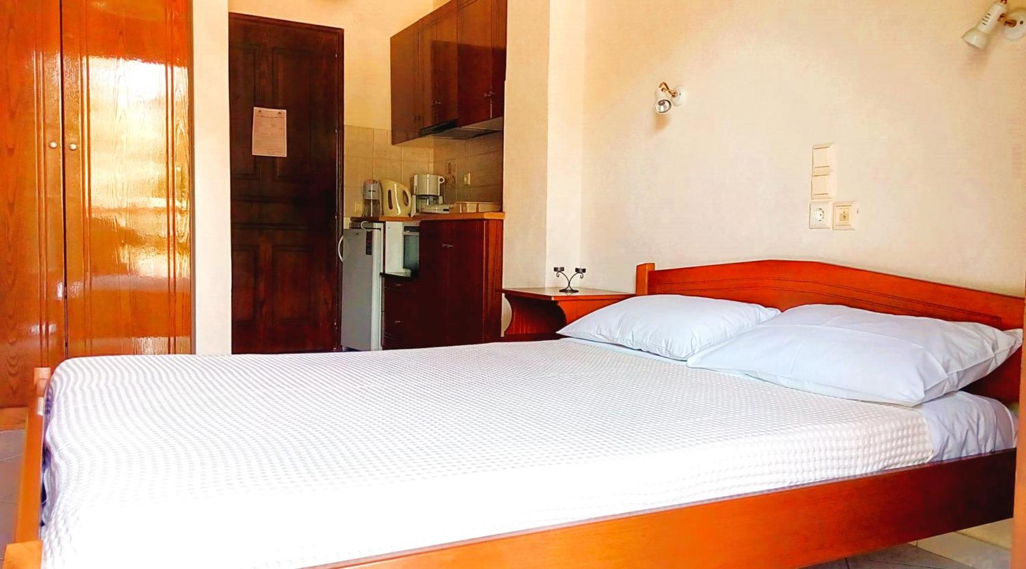 Elias Studio & Apartment Agios Ioannis  Eksteriør billede